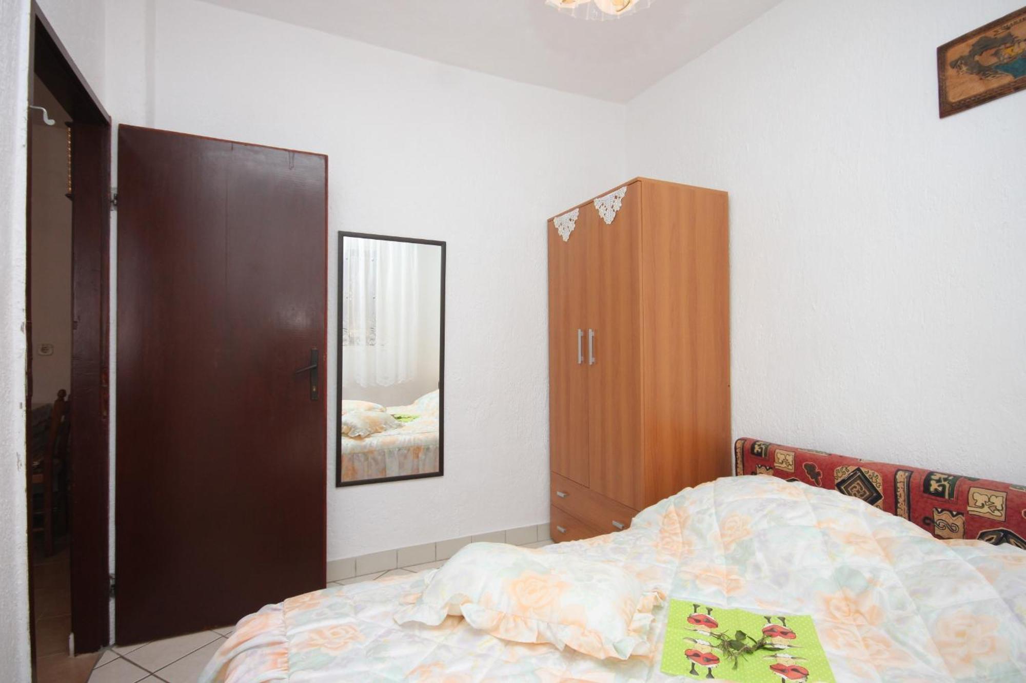 Apartma Apartments With Wifi Stivan, Cres - 382 *